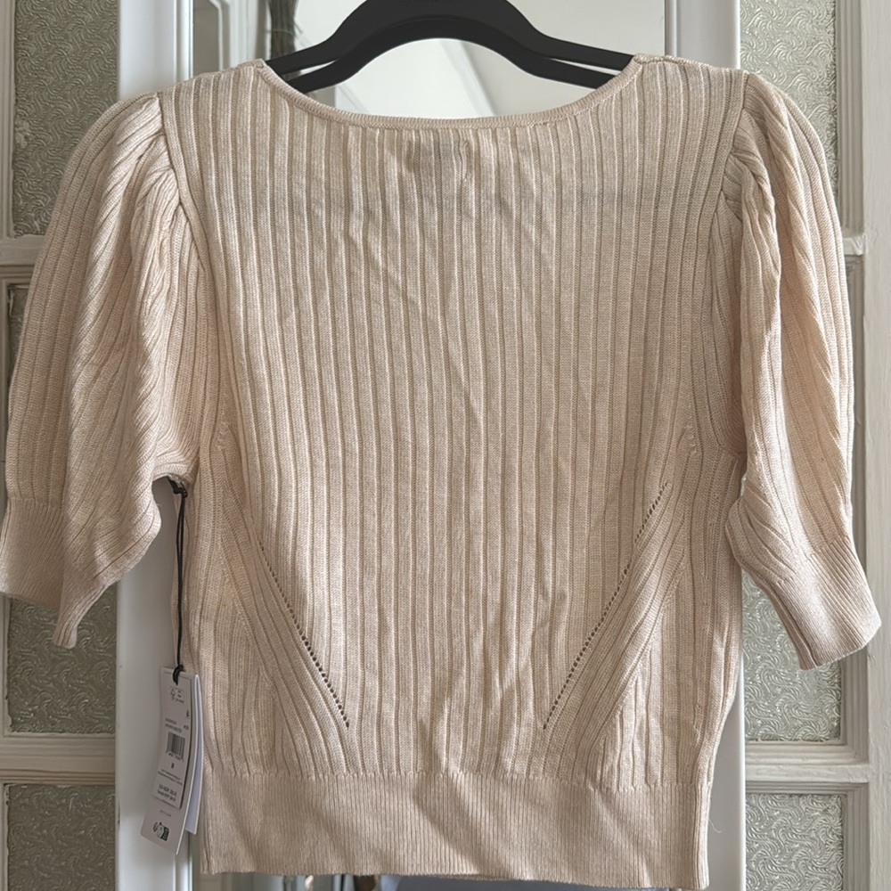 NWT RVCA Top - Picture 6 of 8